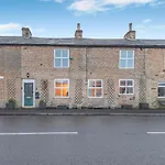 3 Bed In Oc-c34668 *