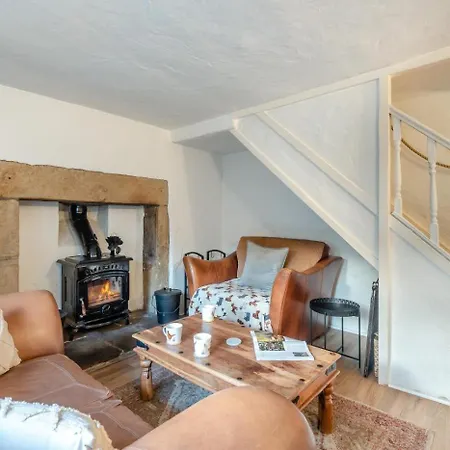 3 Bed In Oc-c34668 *