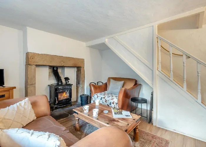 3 Bed In Oc-c34668 *